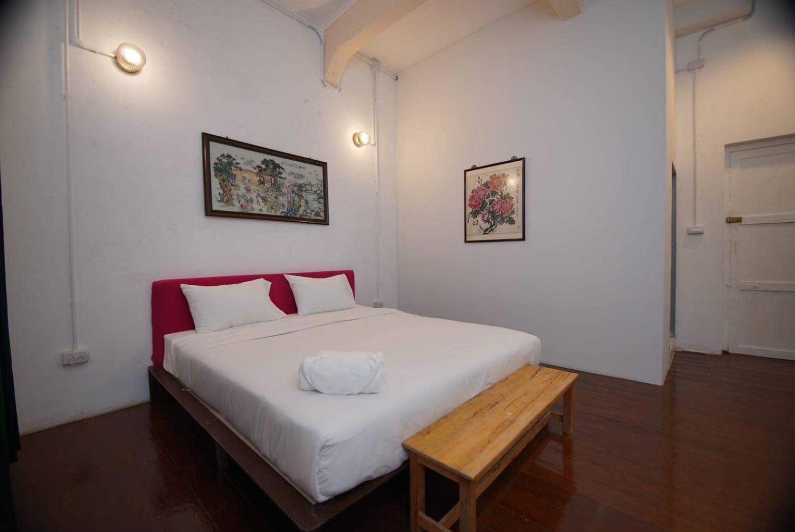 Mitr Inn Yaowarat 2 - มิตร อินน์ เยาวราช Бангкок Экстерьер фото